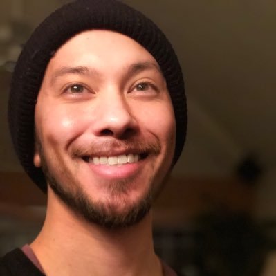Profile Picture of David (@DavidLeeHawks) on Twitter