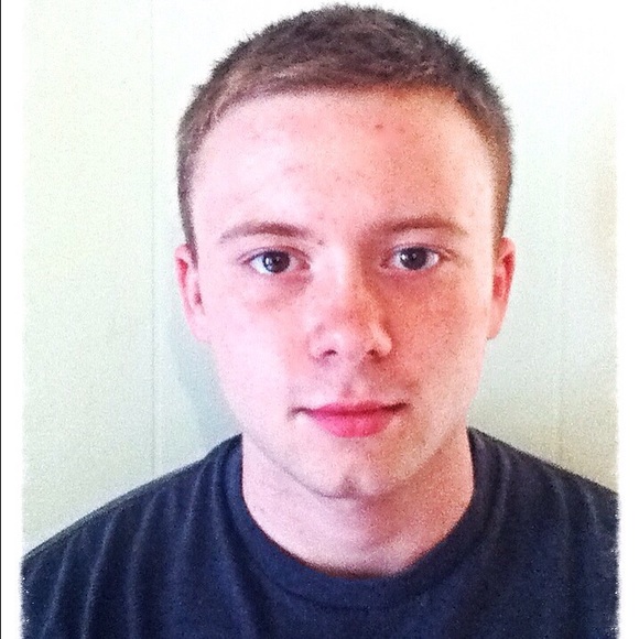 Profile Picture of Jacob Haworth (@haworthja14) on Poshmark