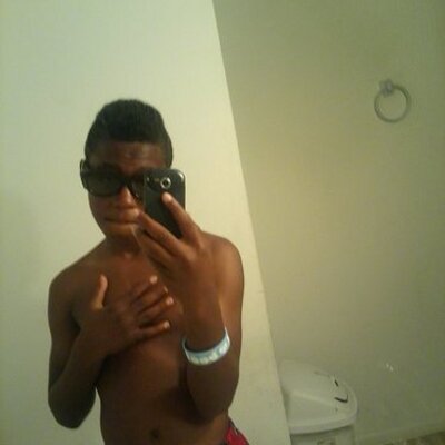 Profile Picture of Aaron Troy Sells (@SellsAaron) on Twitter