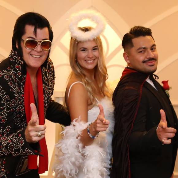 Profile Picture of Carly Underkoffler (@cunderko) on Poshmark