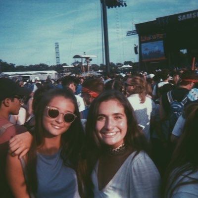 Profile Picture of Hayley Everett (@hayleyeverett) on Twitter
