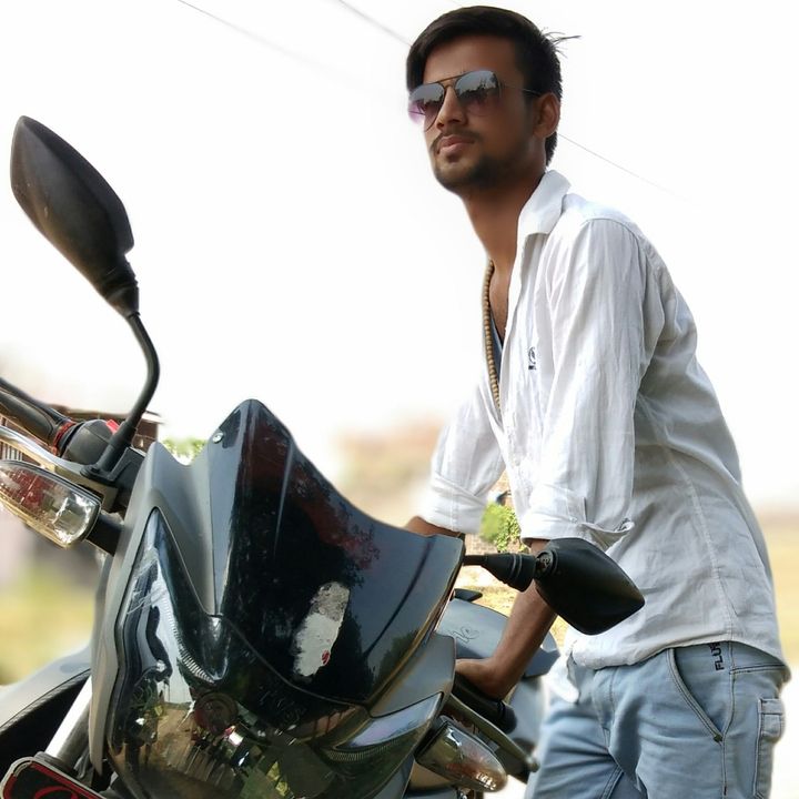 Profile Picture of Alone Sid💔 (@sidharthsrivasta) on Tiktok