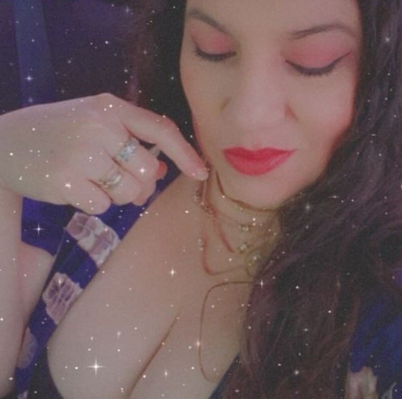 Profile Picture of Dayrin Danielly (@dayrin_danielly) on Poshmark