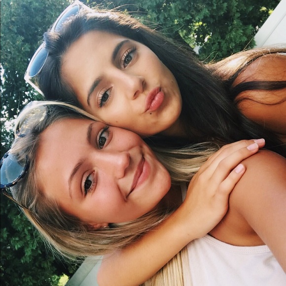 Profile Picture of Angela Duffala (@angduffala) on Poshmark