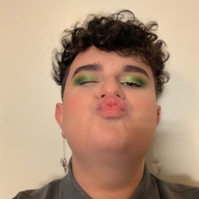 Profile Picture of Jakob ;-; (@jakob_lucas2) on Twitter