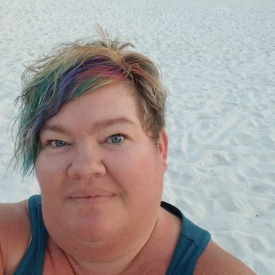 Profile Picture of Jennifer Beaty (@JMCfan) on Twitter