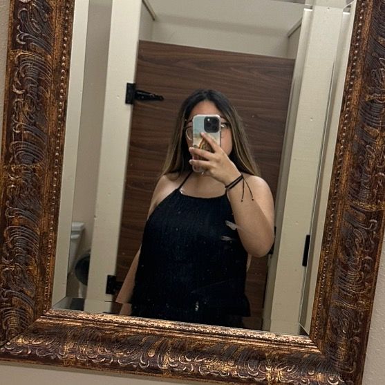 Profile Picture of Stephanie (@tu.diablatefi) on Tiktok