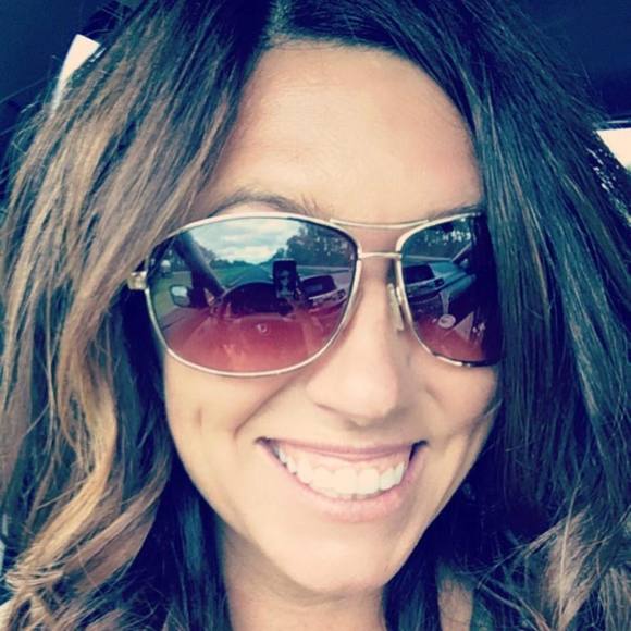 Profile Picture of Mandy Cady (@mcady3) on Poshmark