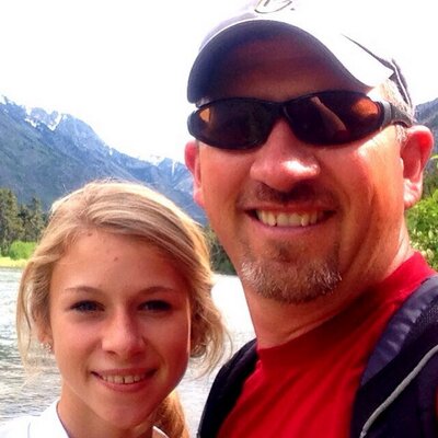 Profile Picture of Chris Hallock (@HallockChris) on Twitter