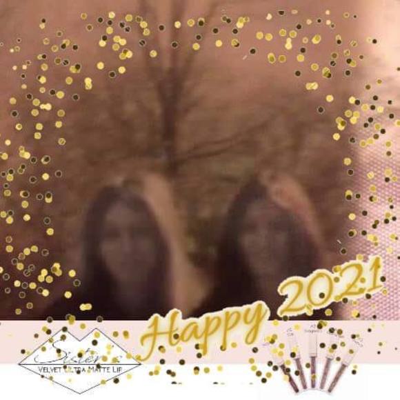 Profile Picture of Donna Foster (@fosterdonna135) on Poshmark