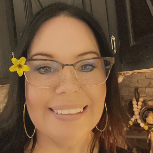 Jody Sheard - Poshmark Profile Picture of Jody Sheard (@sheardjlc) on Poshmark