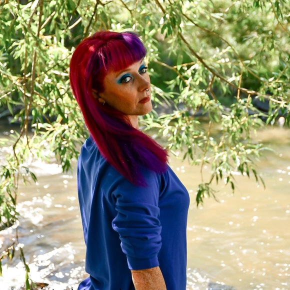 Profile Picture of Samantha Boettcher (@sambott82) on Poshmark