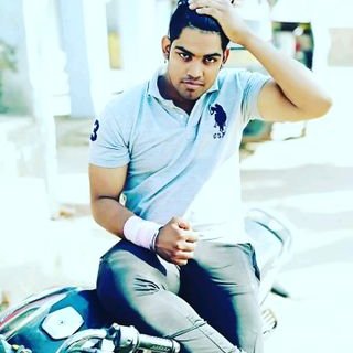 Profile Picture of Santosh Kumar Pathak (@Santosh36066132) on Twitter
