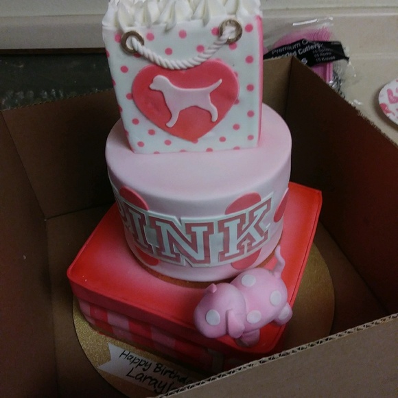 Profile Picture of Donna Carson (@dmeez59) on Poshmark