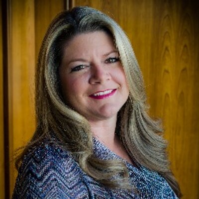 Profile Picture of D'Lynne Shelton (@dlynneshelton) on Twitter