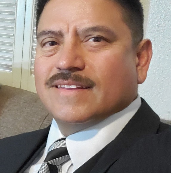 Profile Picture of Danny Carrillo (@dannocarr25) on Poshmark