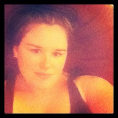 Profile Picture of Sarah Gibbons (@LittleLightBear) on Twitter