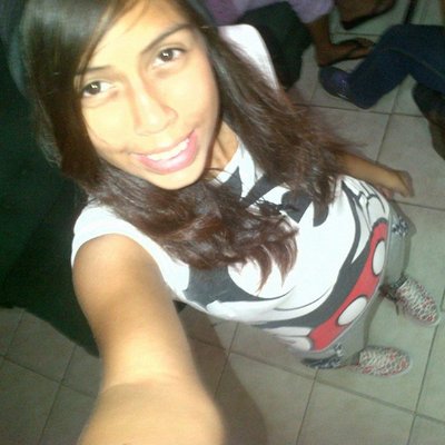 Profile Picture of Victoria Cordova (@vicky_tequiere) on Twitter