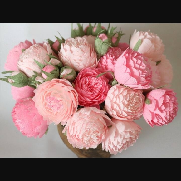 Profile Picture of Dianne Thomas-adebonojo (@ladyadebonojo) on Poshmark