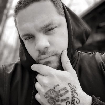 Mike Peyton - Twitter Profile Picture of Mike Peyton (@mikepeyton13) on Twitter