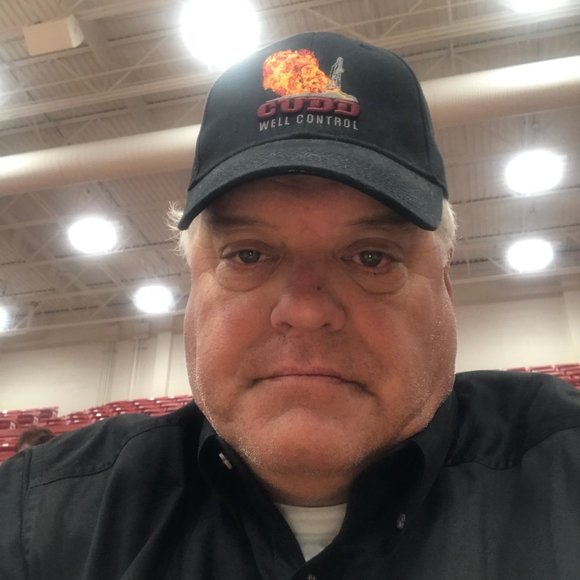 Bob Streeter - Poshmark Profile Picture of Bob Streeter (@bobstreeter) on Poshmark