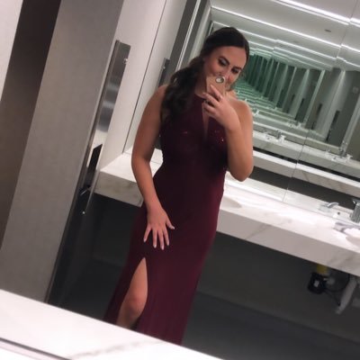Profile Picture of Julia Williams (@juliawilliams97) on Twitter