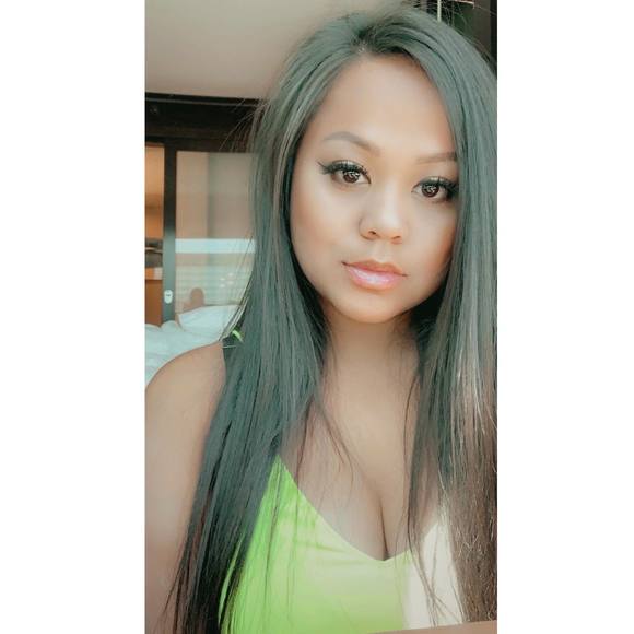 Profile Picture of Alyssa Umagat (@alyssababyy) on Poshmark