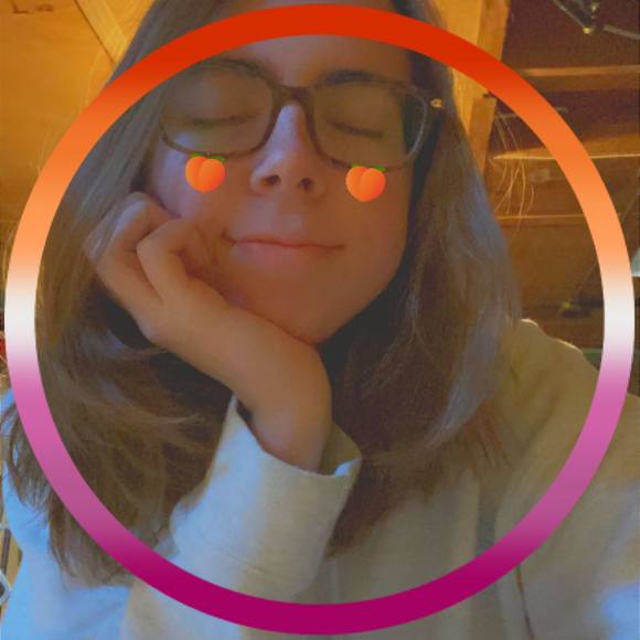 Profile Picture of Bryanna Jagodzinski (@bibybrynn) on Poshmark