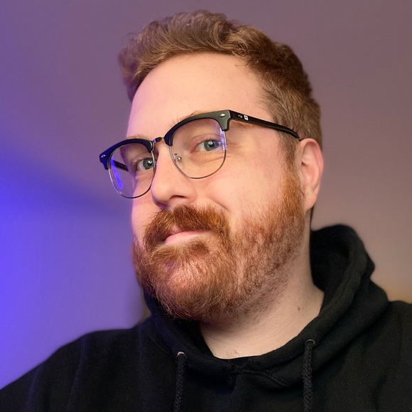 Profile Picture of Daniel Clark (@danielclark365) on Poshmark