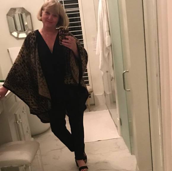 Profile Picture of Carol Bost (@carolbost) on Poshmark