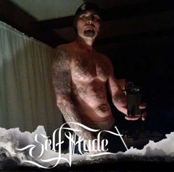 Profile Picture of James Zahransky (@jameszahransky) on Poshmark