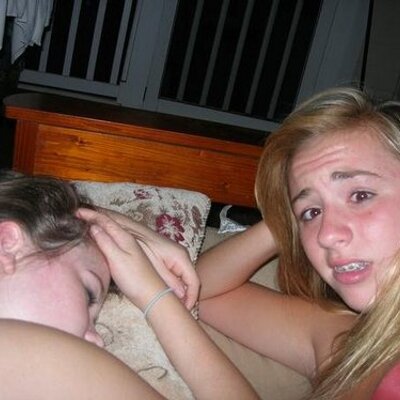 Profile Picture of Ivy Schneider (@Ivyhqr) on Twitter