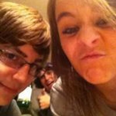 Profile Picture of Aileen Workman (@AileenWorkman2) on Twitter