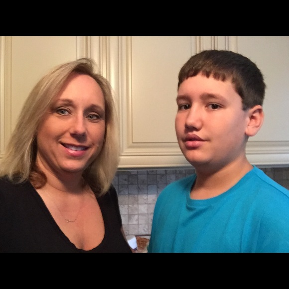 Profile Picture of Tammy Bryngelson (@ttbryn) on Poshmark