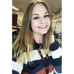 Profile Picture of Ellen Curry (@ecurry_) on Tiktok