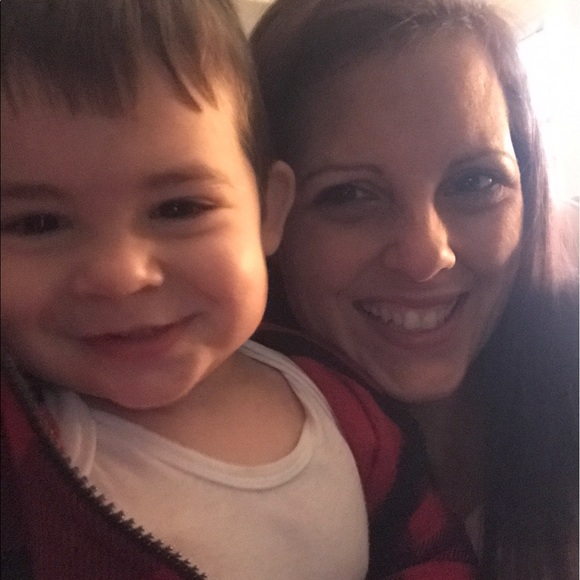 Profile Picture of Rebecca Page (@izella19) on Poshmark