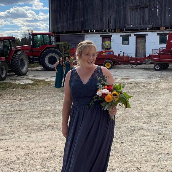 Profile Picture of Kate Mackenzie (@kate_hughson) on Poshmark