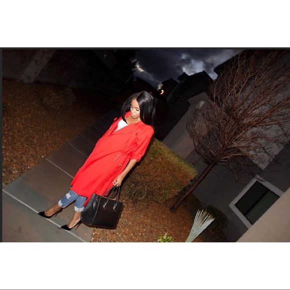 Profile Picture of Chyna Mische (@milanmische) on Poshmark