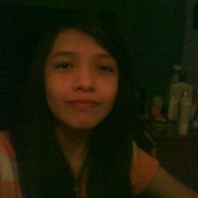 Profile Picture of Yesenia Escobar (@yesenia33) on Twitter