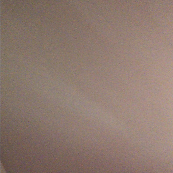 Profile Picture of Alex Noble (@luhdig) on Poshmark