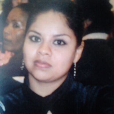 Laura Castrejon - Twitter Profile Picture of Laura Castrejon (@YoyaLaura) on Twitter