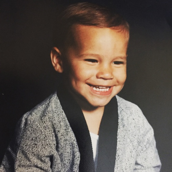 Profile Picture of Mike Butcher (@mbutch5) on Poshmark