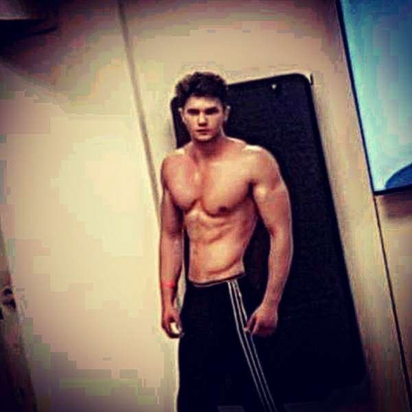 Profile Picture of Benjamin Slavinschi (@benjamin_slavinschi) on Tiktok