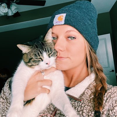 Profile Picture of Amanda Brooke (@amandadavidsun) on Twitter