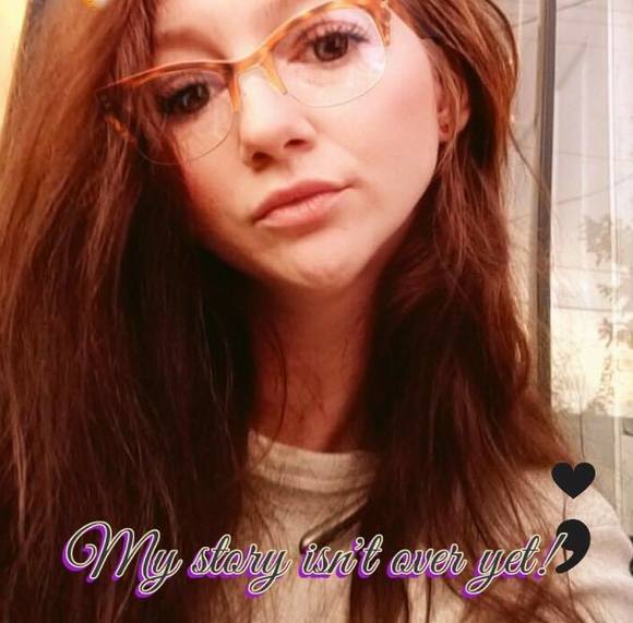 Profile Picture of Crystal Meschino (@clmeschino) on Poshmark