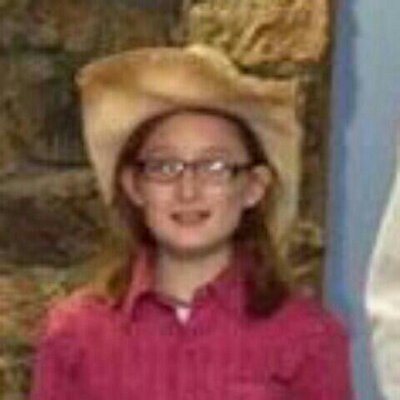 Profile Picture of Mackenzie Holt (@holt_mackenzie) on Twitter