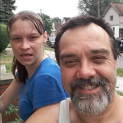 Profile Picture of Michael Larcom Love's Michelle Parker (@larcom_s) on Twitter