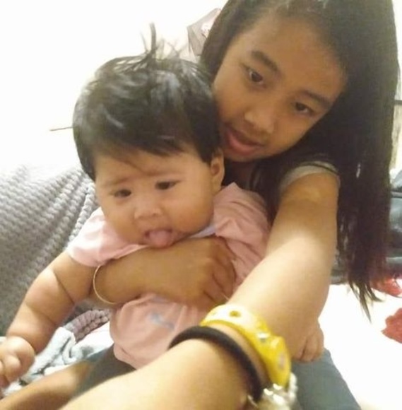 Profile Picture of Andra Andon (@andraandon) on Poshmark