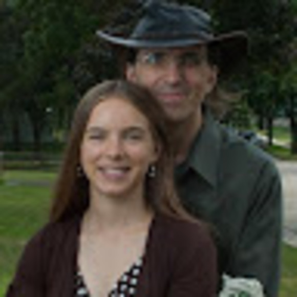 Profile Picture of Sara Jaszewski (@glopsey) on Poshmark