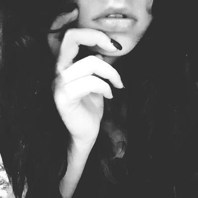 Profile Picture of Lilly (@LillyBeck15) on Twitter